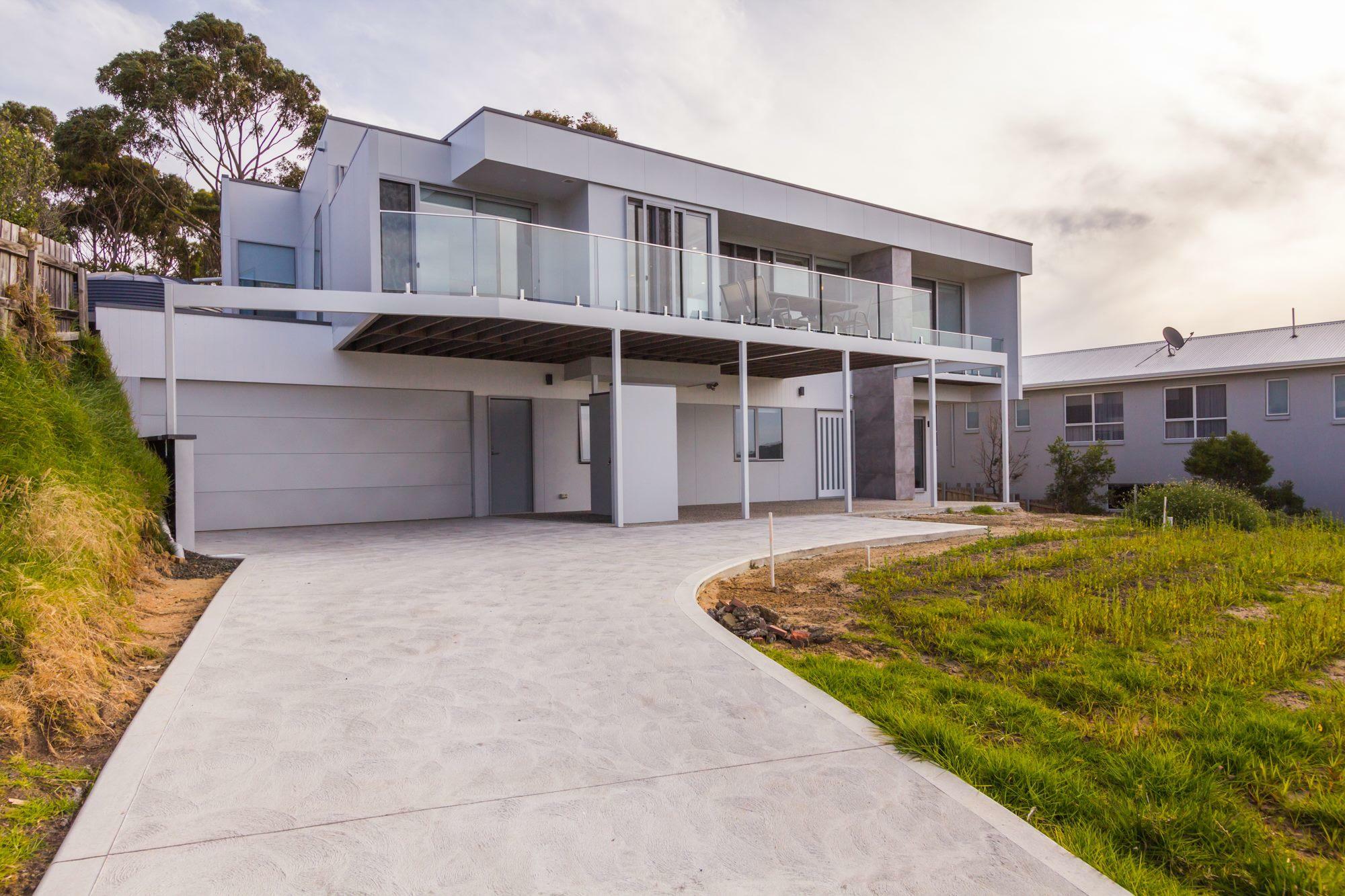 The binalong beach house 02