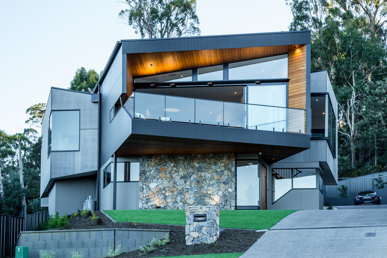 Pohan 1500 RGB 300dpi 9